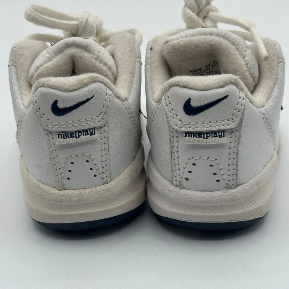 Vintage Y2K Nike Play Toddler Shoes White Navy Logo Lace Up Sneakers Size‎ 2C